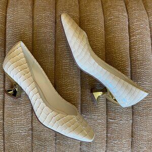 Katy Perry Laterr Pump in Ivory, Size 6
